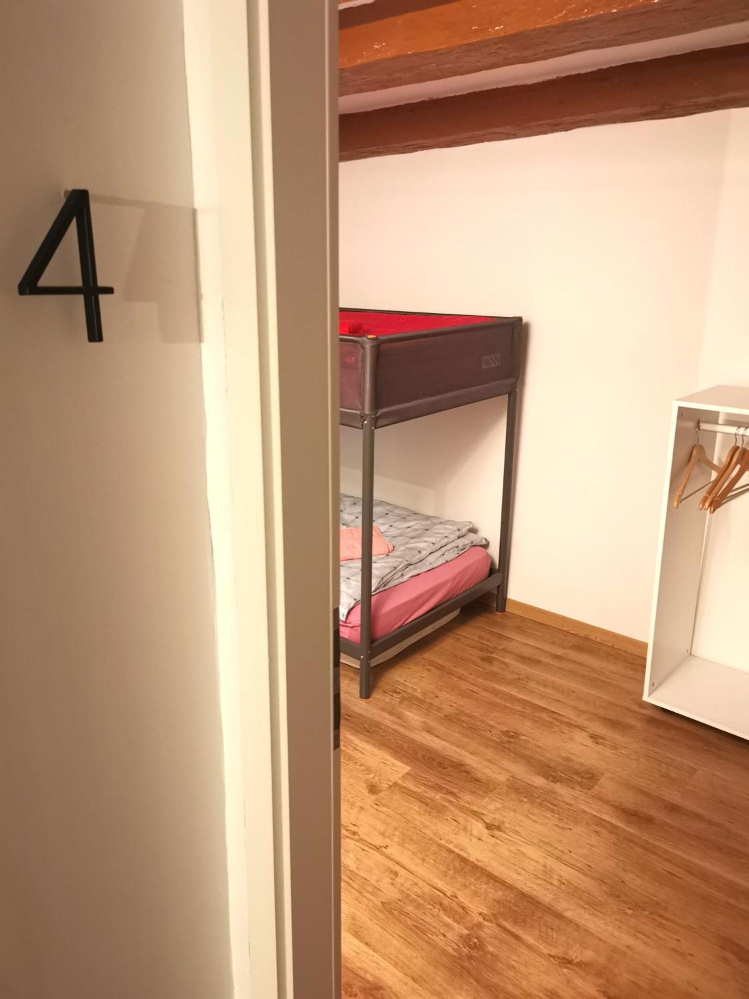 La Bergerie Hostel Ла Ньоввил Екстериор снимка